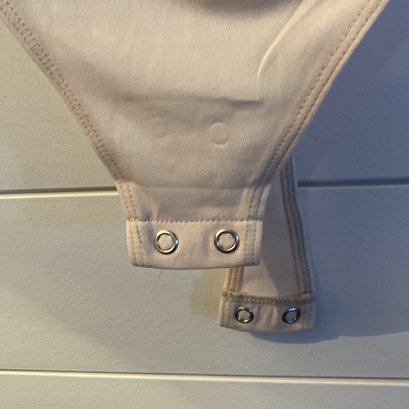 NWT Express Bodysuit - Picture 4 of 11